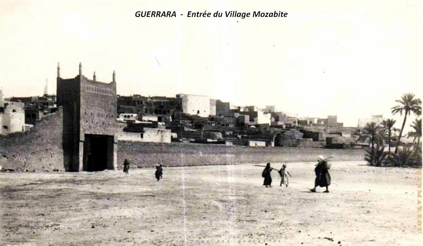 Guerrara - Entree du Village Mozabite.jpg